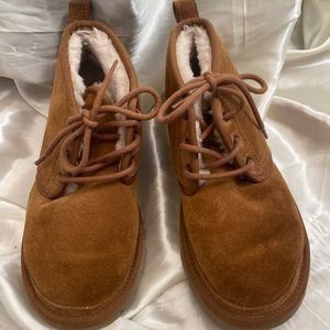 Women's UGG
NEUMEL BOOT